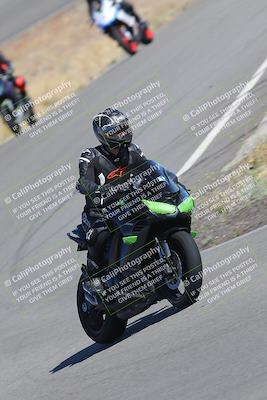 media/Nov-12-2023-Classic Track Days (Sun) [[11f17acb81]]/Group 3/session 2 turn 9/